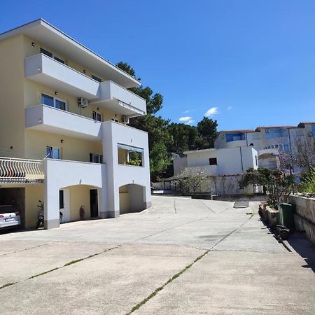 Apartmani Josipa Baška Voda エクステリア 写真