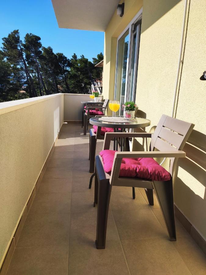 Apartmani Josipa Baška Voda エクステリア 写真