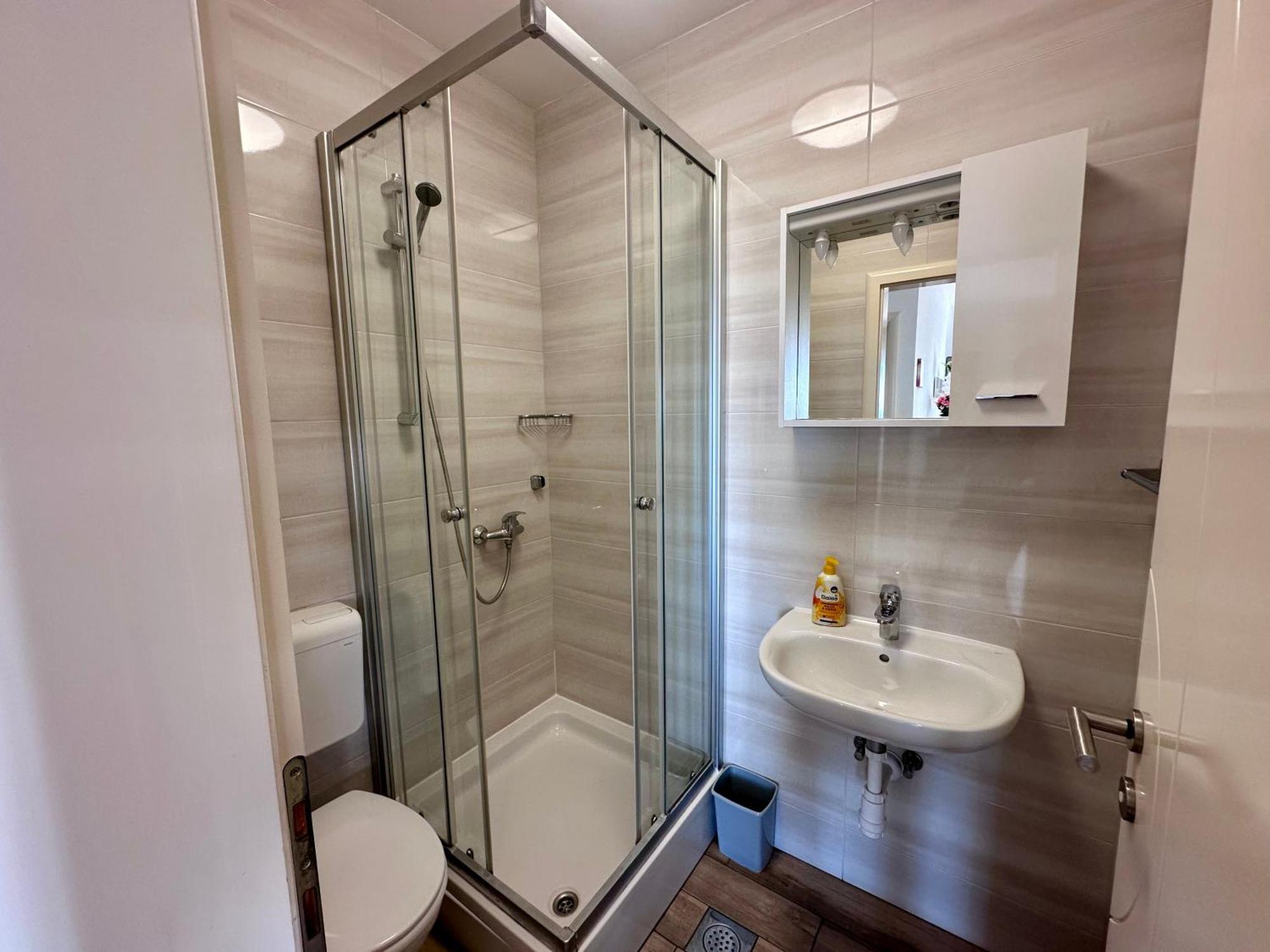 Apartmani Josipa Baška Voda エクステリア 写真